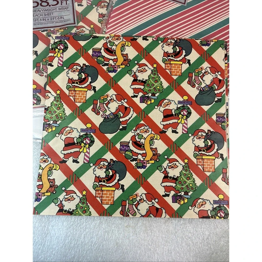 VTG Artfaire Gift Wrapping Paper 1ft 8 In X 2ft Sheets‎ Christmas Santa Read (2)